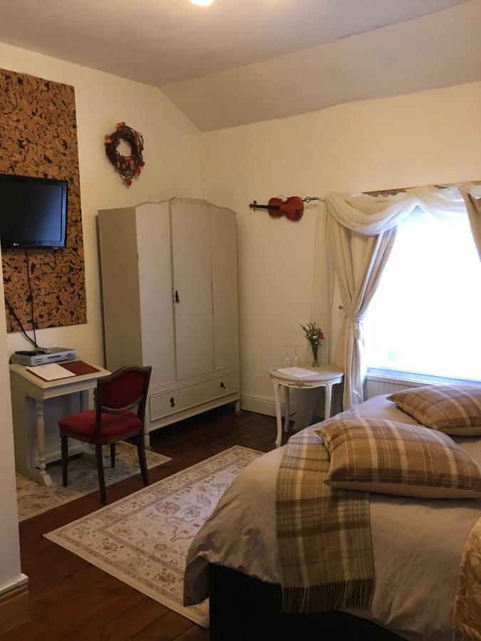 One Castle Street Bed And Breakfast Bakewell Exterior photo